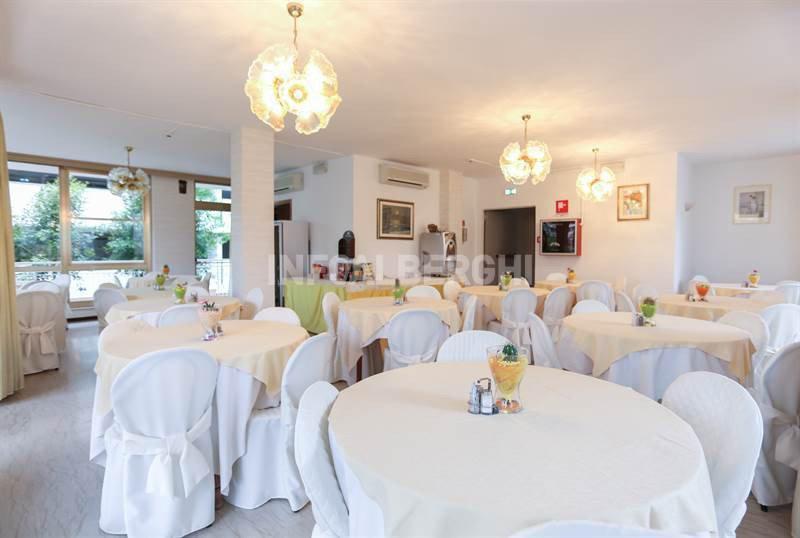 Hotel Fucsia Riccione Exterior foto